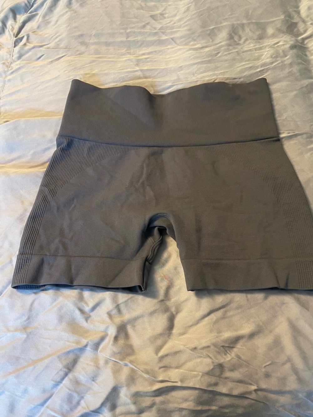 Set Active Grey Shorts